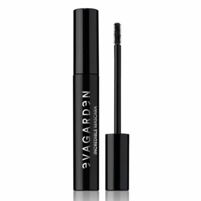 Mascara Incredible EVAGARDEN è il mascara dal rivoluzionario mini-scovolo in elastomero con serbatoio interno per un rilascio di prodotto strabiliante, con un incredibile effetto volumizzante già alla prima passata.