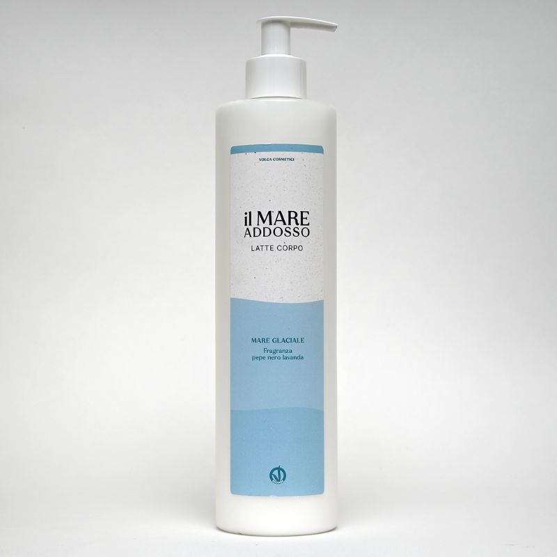 Mare Glaciale latte corpo – Fragranza aromatico speziata. Pepe nero e Lavanda il mare addosso latte corpo con estratti di mare é un fluido nutriente elasticizzante. a base di olio di argan e vitamina E.