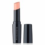 Il Rossetto Pleasure EVAGARDEN è il mix perfetto tra un rossetto luminoso ed un balsamo labbra che idrata, nutre e protegge (SPF15).